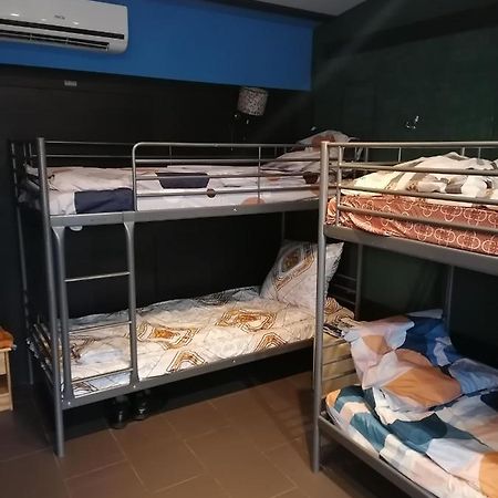 Hostel Pacific Ocean 琴斯托霍瓦 外观 照片