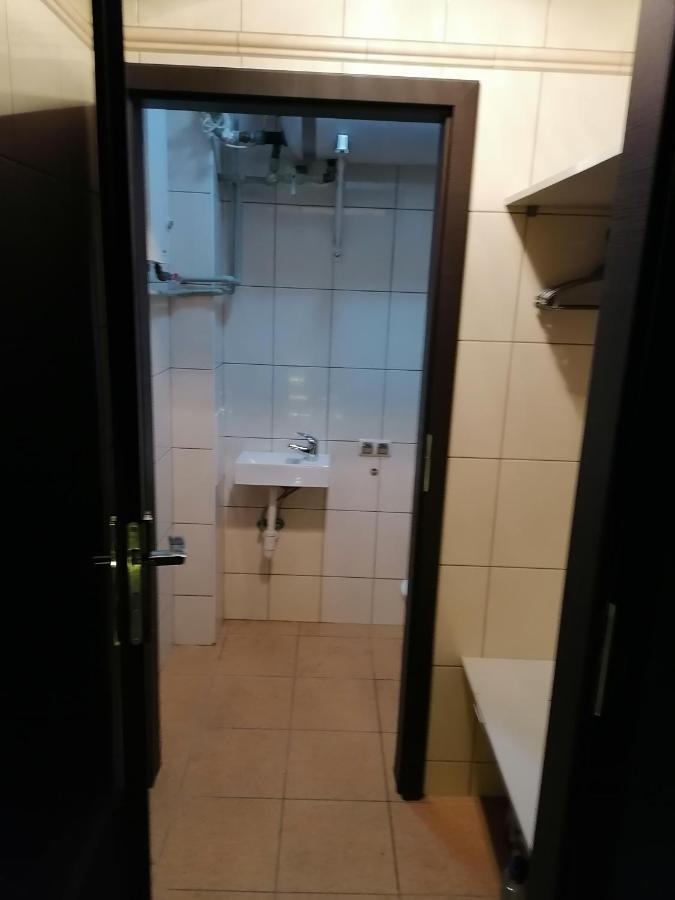 Hostel Pacific Ocean 琴斯托霍瓦 外观 照片